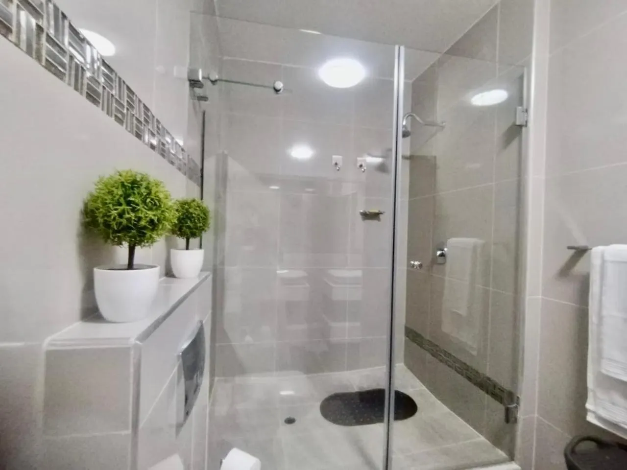 Knightsbridge Luxury Escape Apartment Cape Town