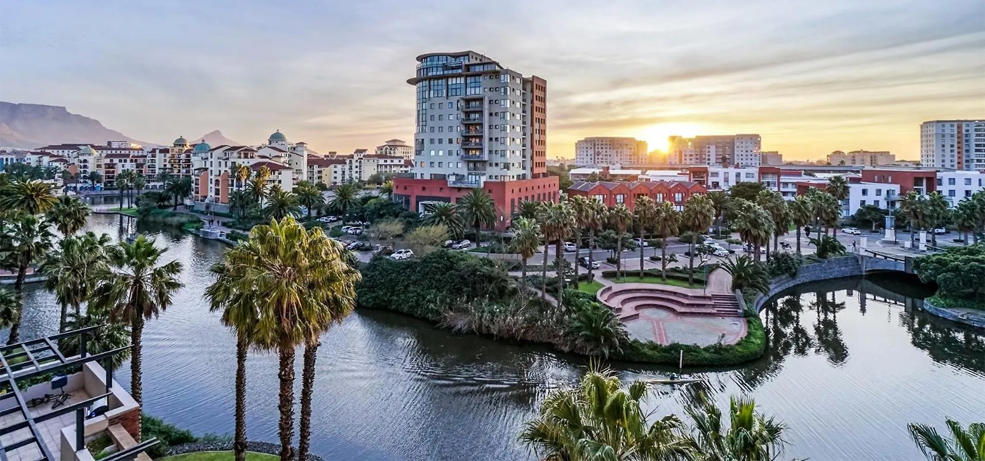 Knightsbridge Luxury Escape Apartment Cape Town